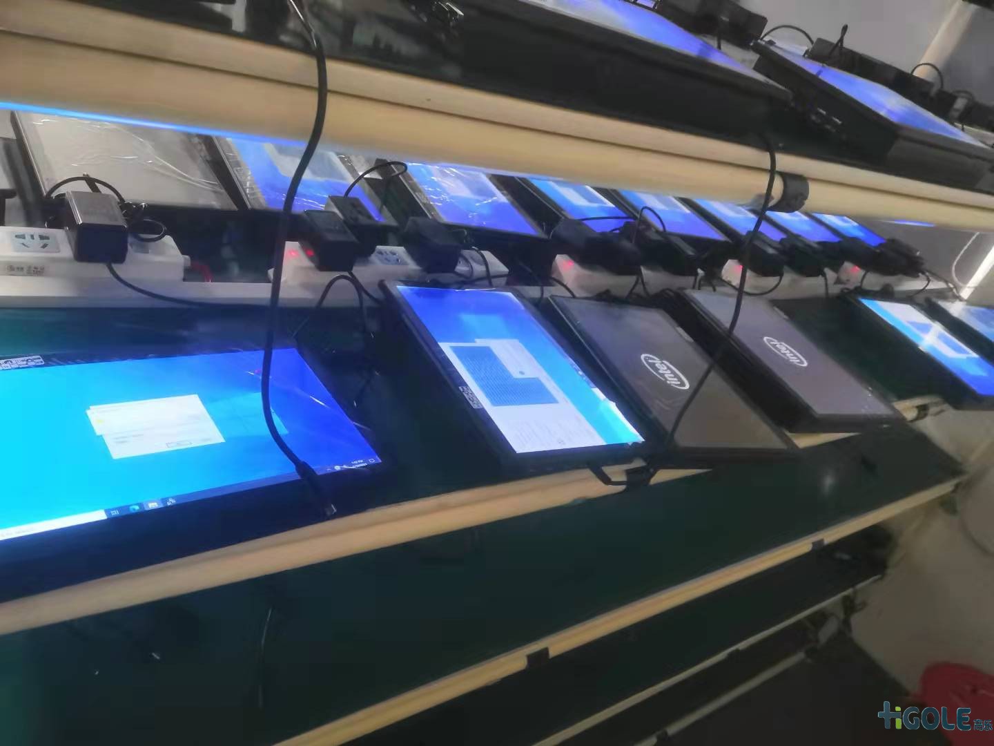 工業平板電腦觸摸屏